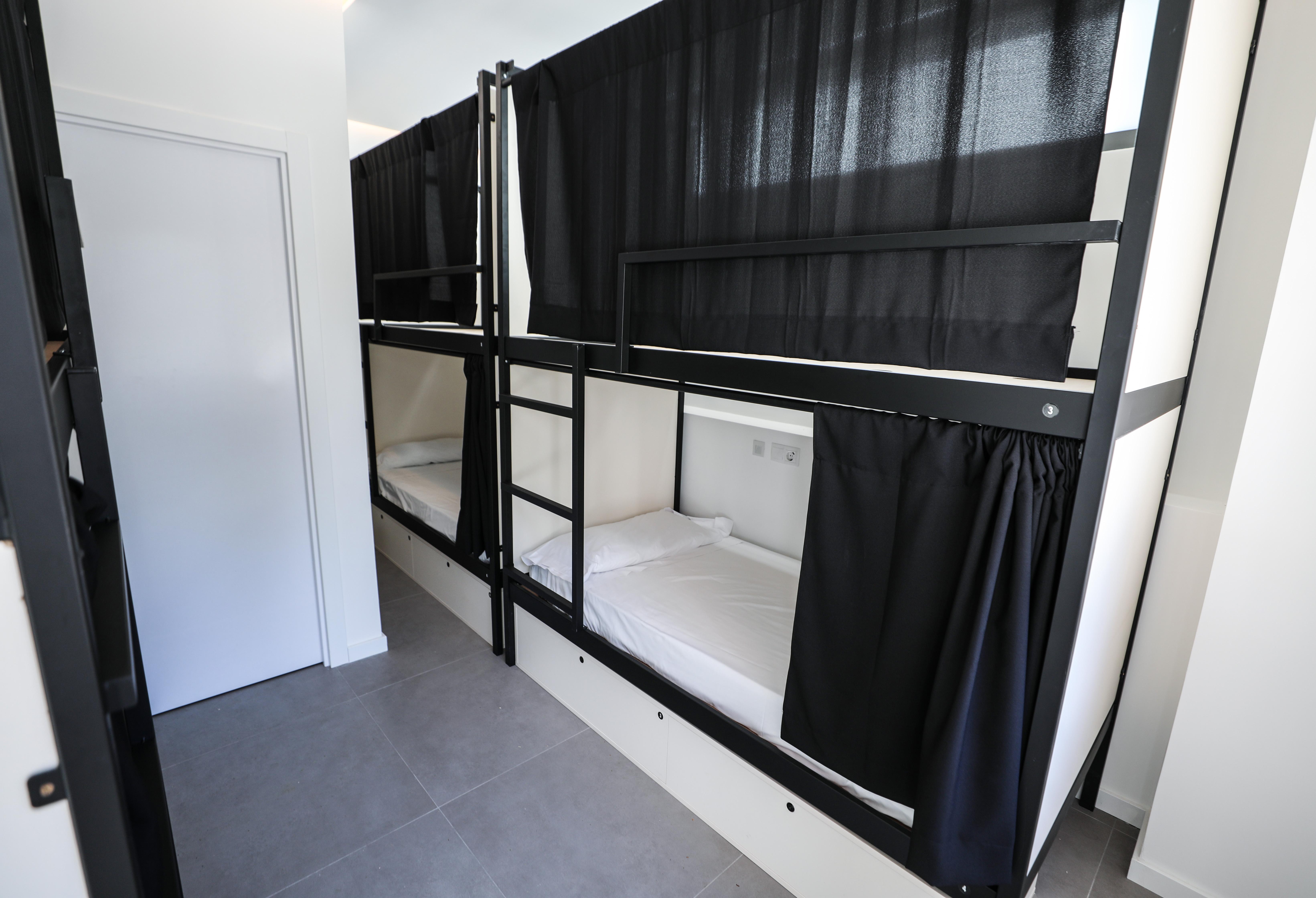 Hostel Myd La Latina Madrid Dış mekan fotoğraf