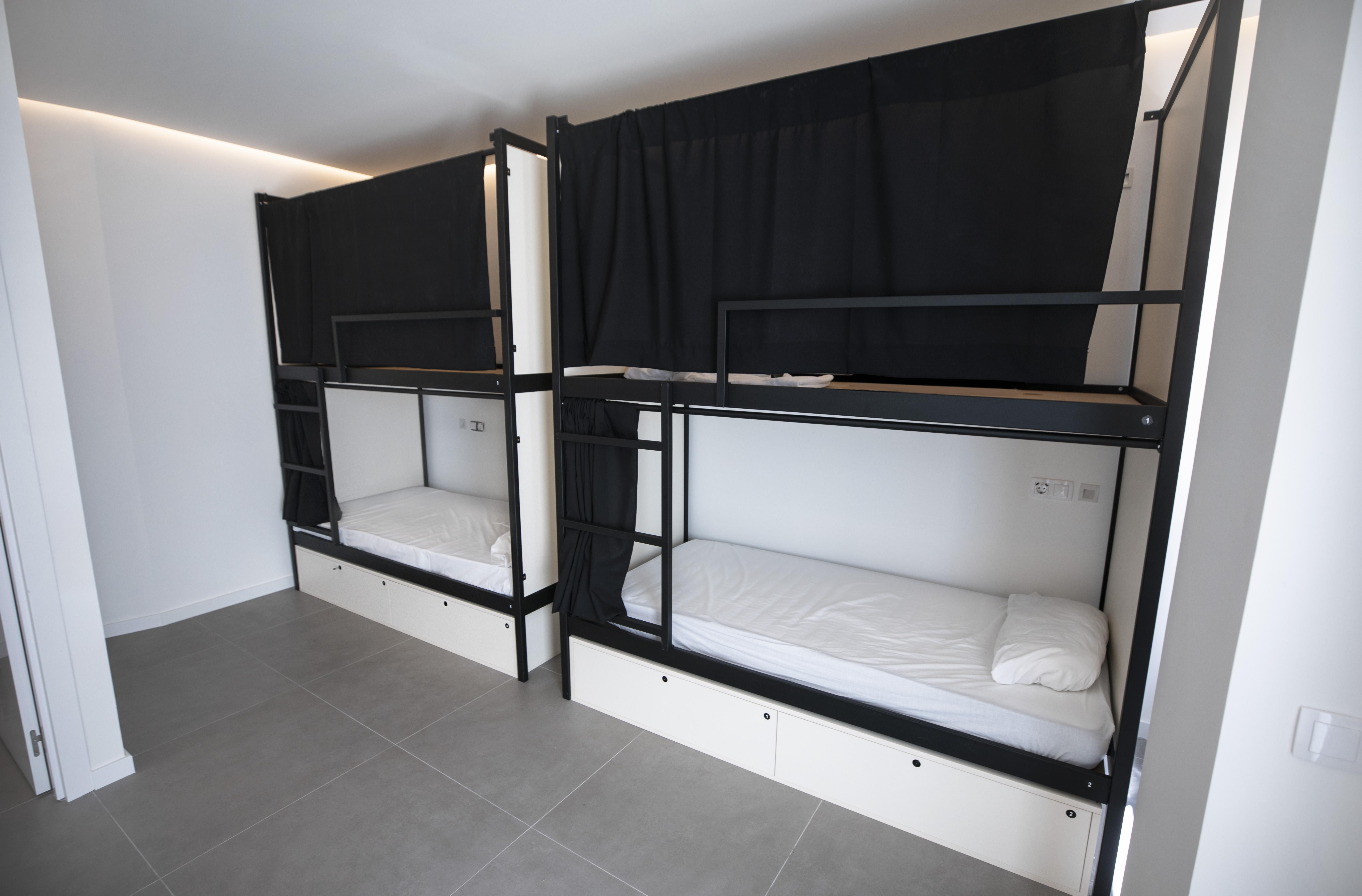 Hostel Myd La Latina Madrid Dış mekan fotoğraf
