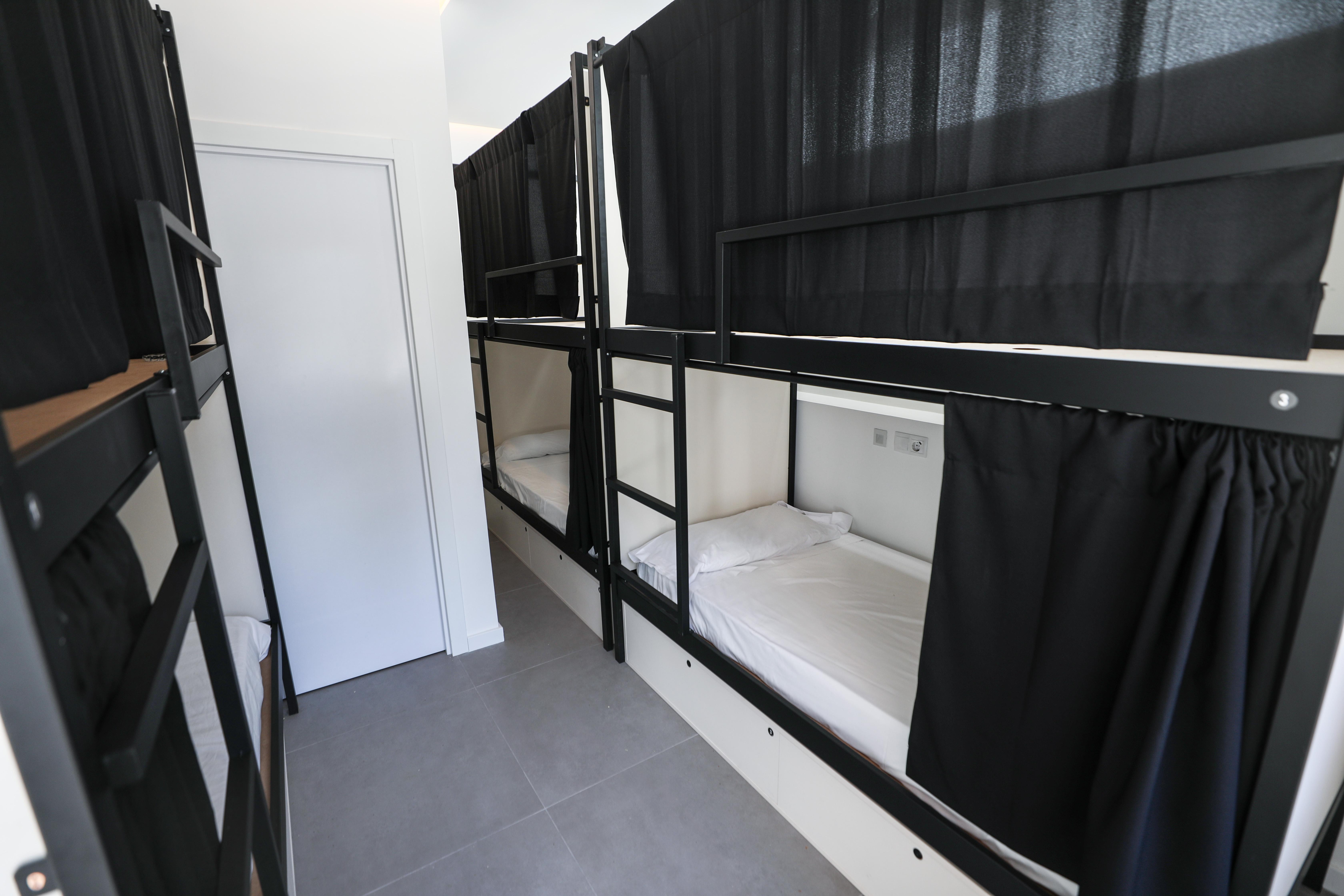 Hostel Myd La Latina Madrid Dış mekan fotoğraf