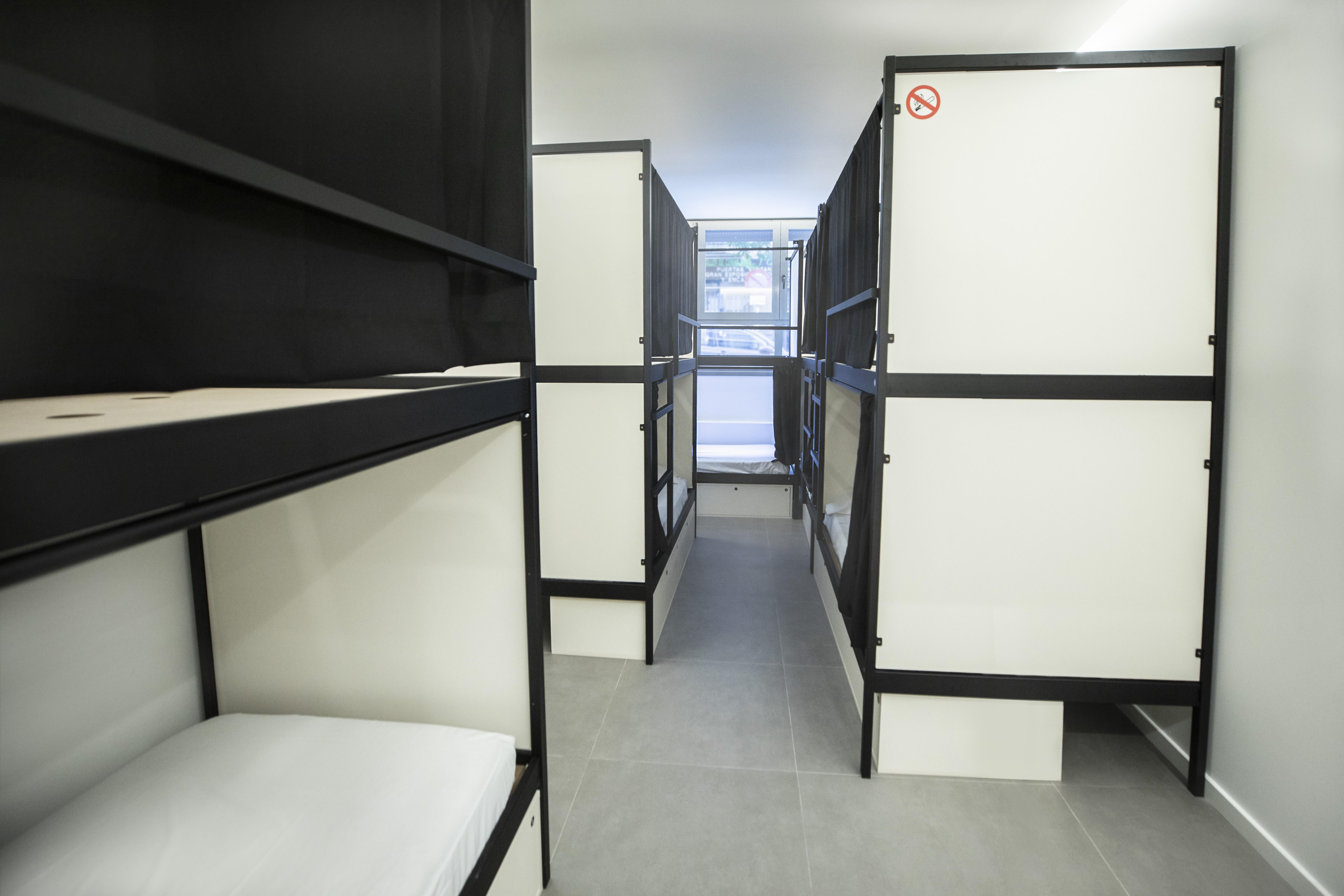 Hostel Myd La Latina Madrid Dış mekan fotoğraf